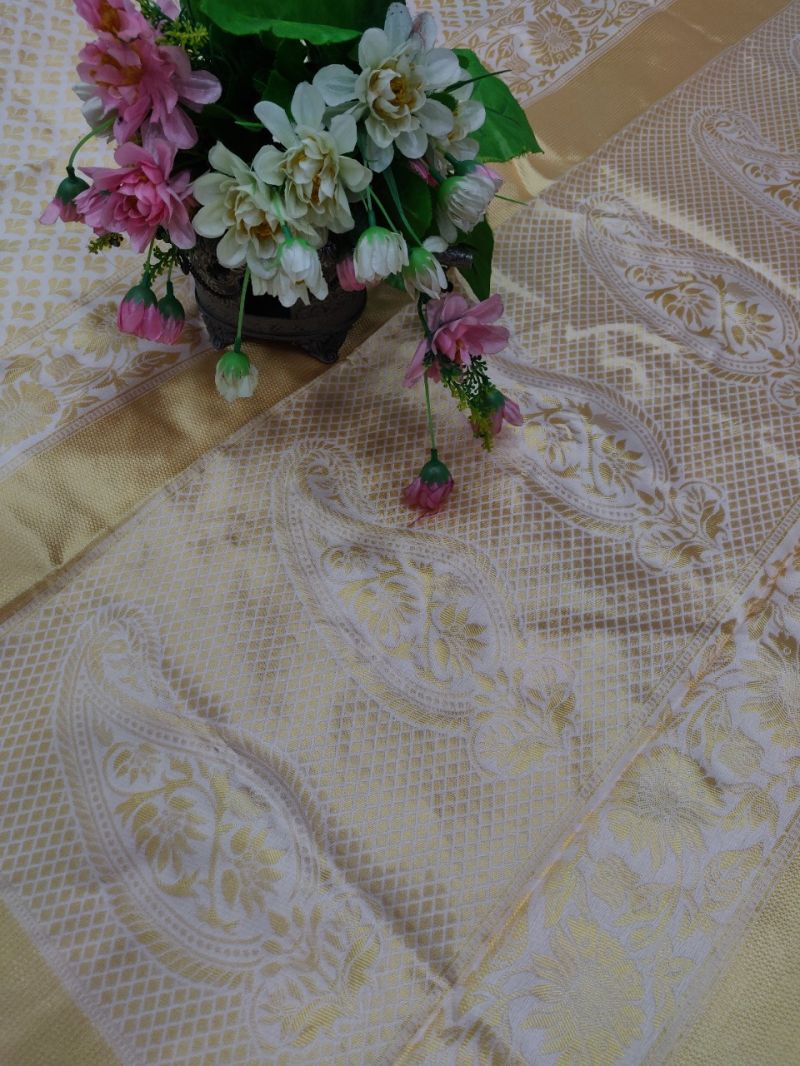 Beautiful Lichi Silk Sarees for Stunning Party Wear Collection - Posyfish.in