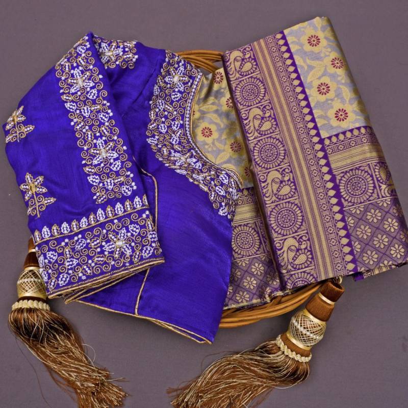 Soft Lichi Silk Saree Collection with Rich Pallu - Posyfish.in