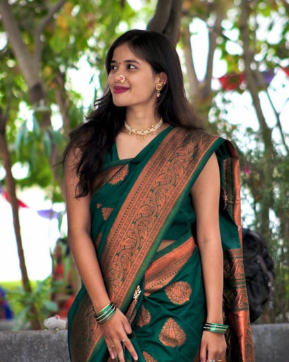 Banarasi Silk Wedding Saree - Elegant Soft Silk for Timeless Celebrations - Posyfish.in