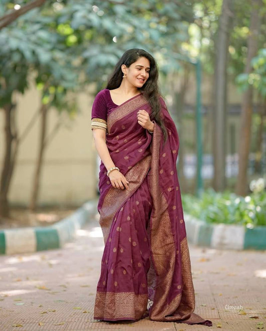 Lichi Soft Silk Saree with Rich Pallu - Posyfish.in