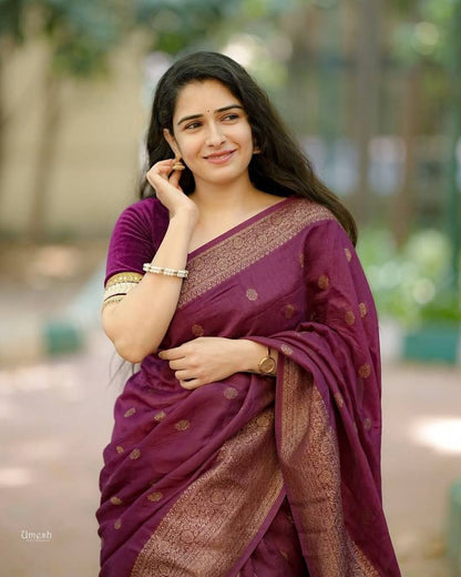 Lichi Soft Silk Saree with Rich Pallu - Posyfish.in