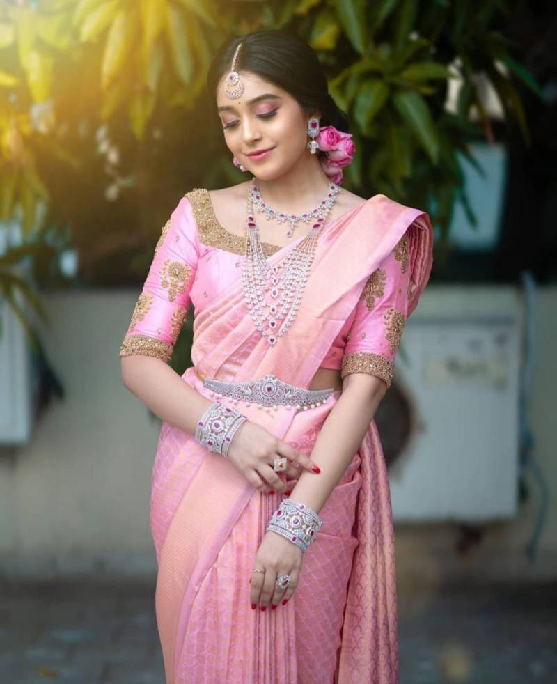 Lichi Soft Silk Saree with Rich Pallu for Wedding Wear - Posyfish.in
