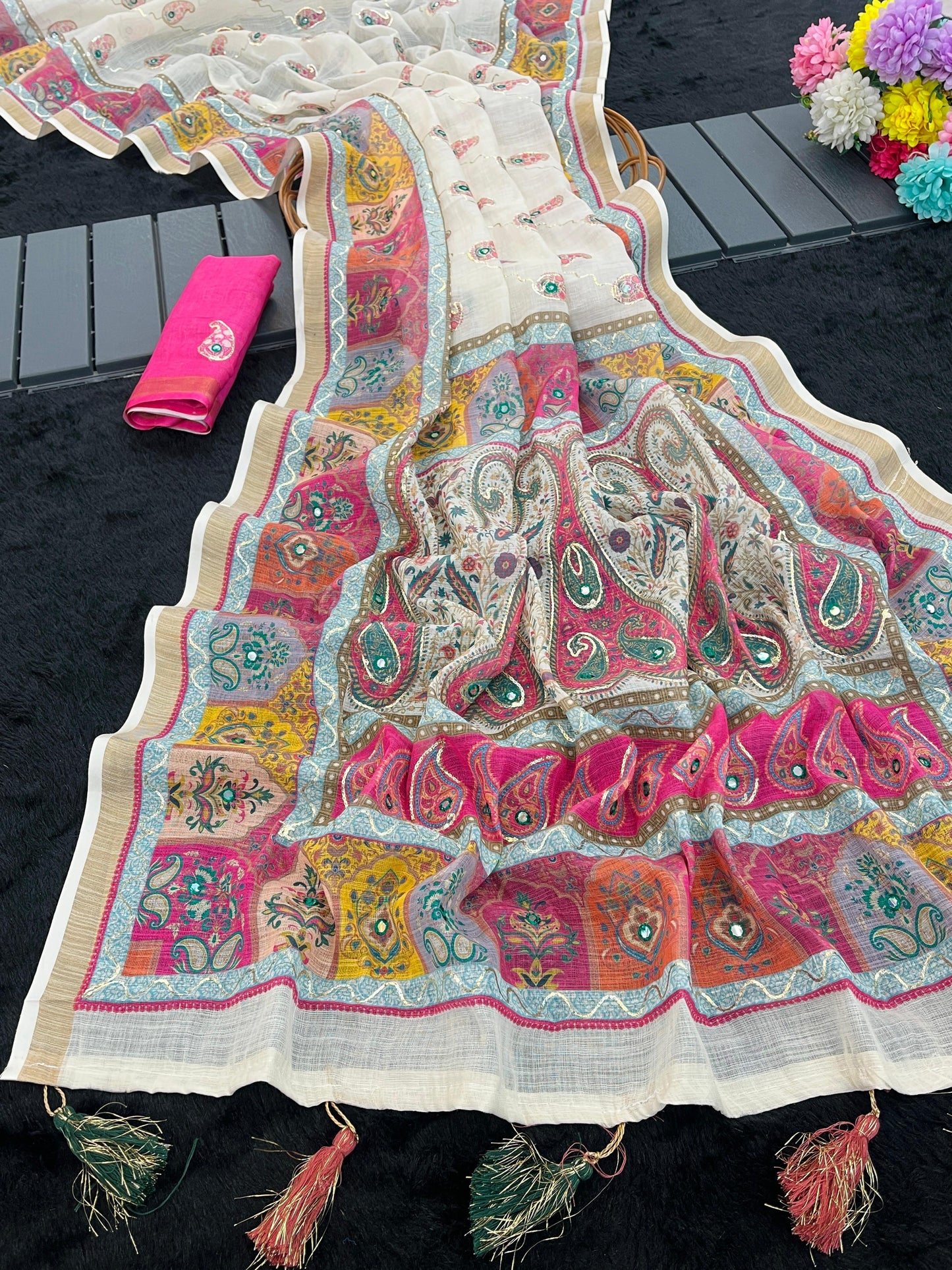 Premium Linen Silk Digital Printed Saree - Luxury Ethnic Wear for Any Occasion - Posyfish.in