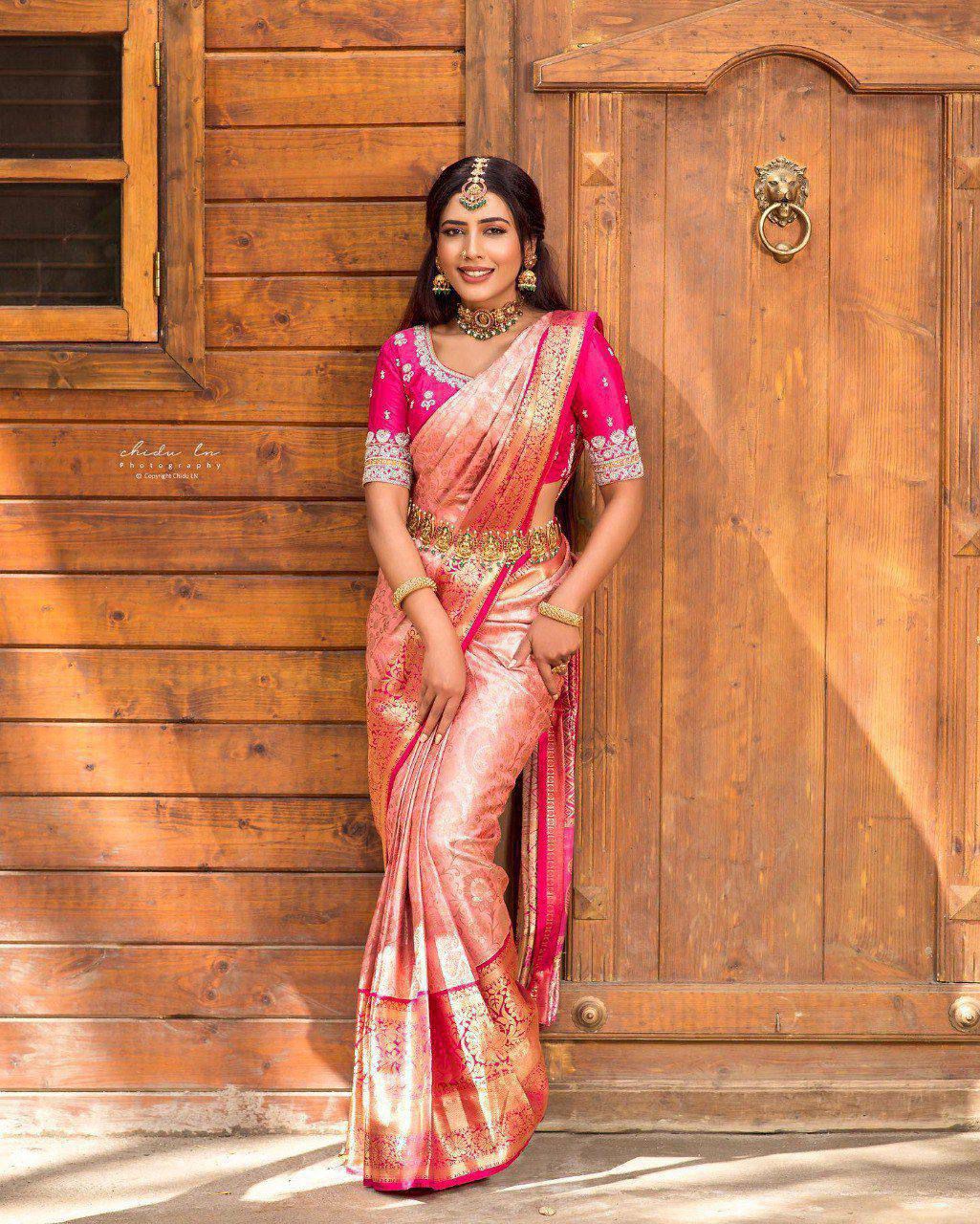 Aab Mamta Soft Silk Jacquard Saree for Festivals - Posyfish.in