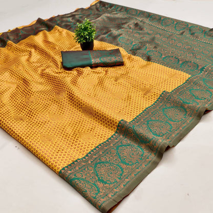 Aab Saheli Soft Silk Jacquard Saree with Elegant Border for Festival Wear - Posyfish.in