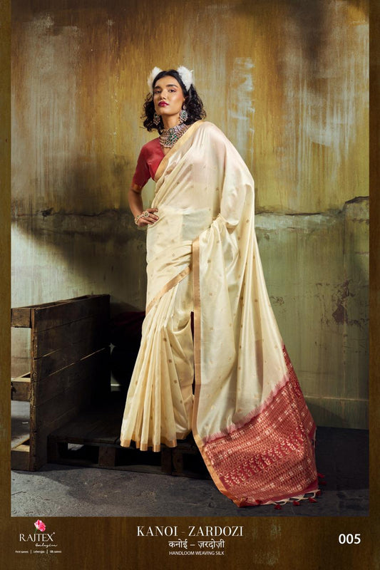 Luxury Designer Saree for Women with Matching Blouse Piece - Posyfish.in