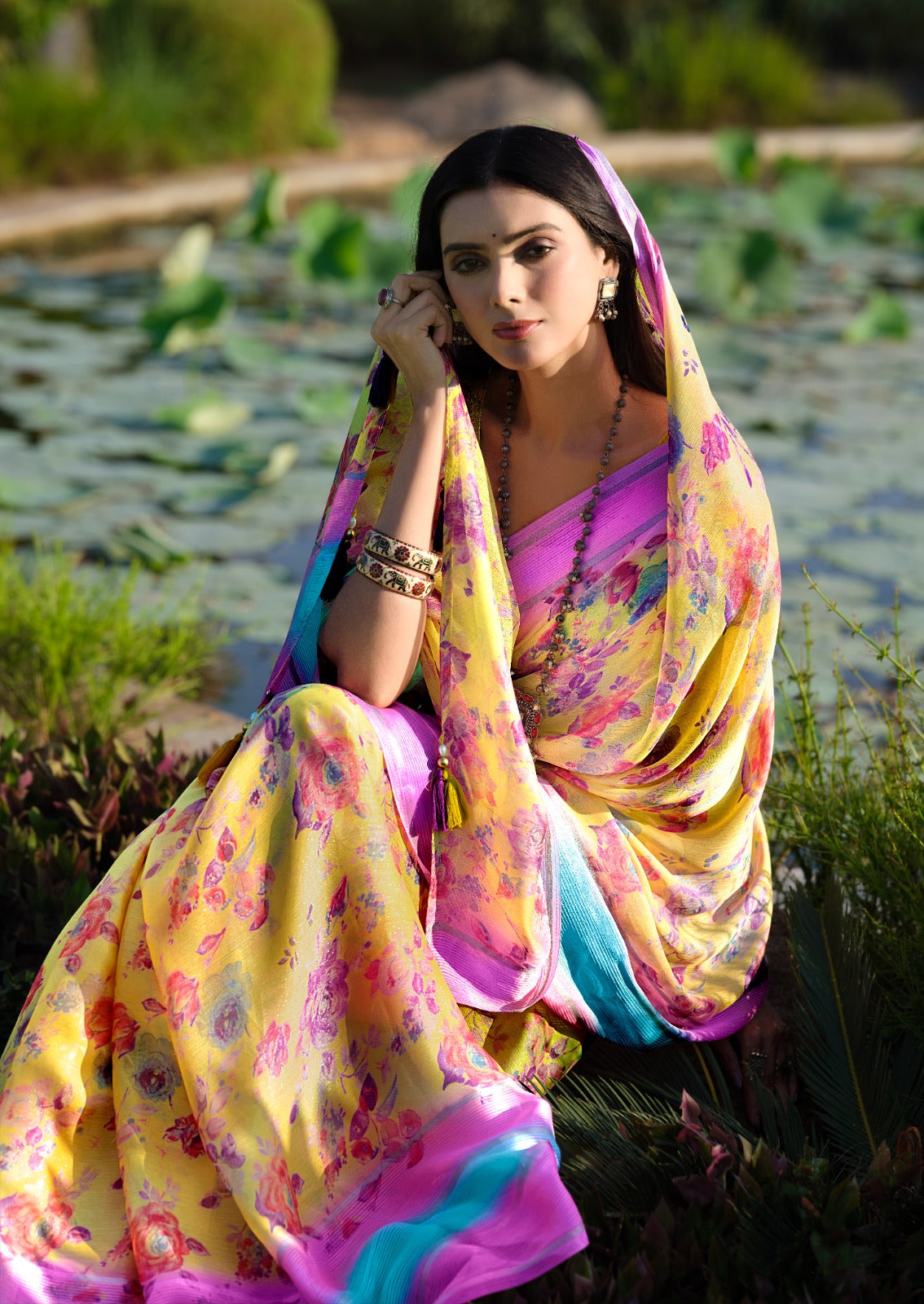 Elegant Floral Print Chiffon Saree with Soft Drape