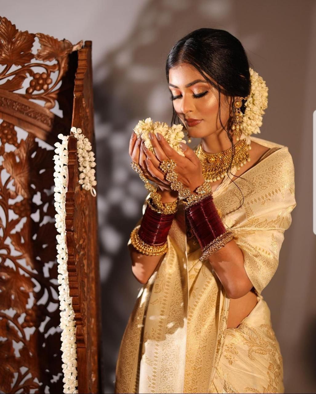 Lichi Silk Jacquard Saree for Festive Elegance - Posyfish.in