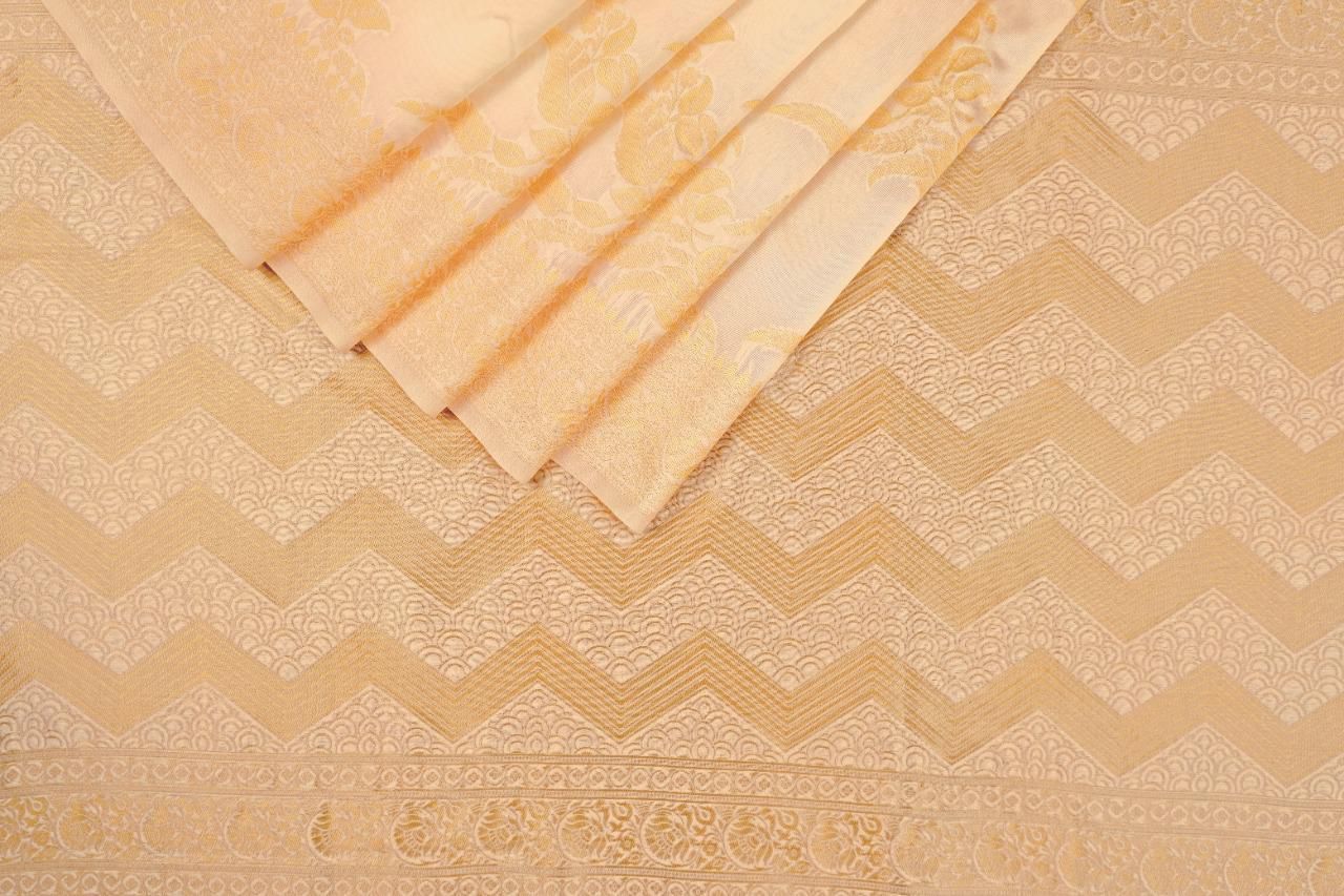 Lichi Silk Jacquard Saree for Festive Elegance - Posyfish.in