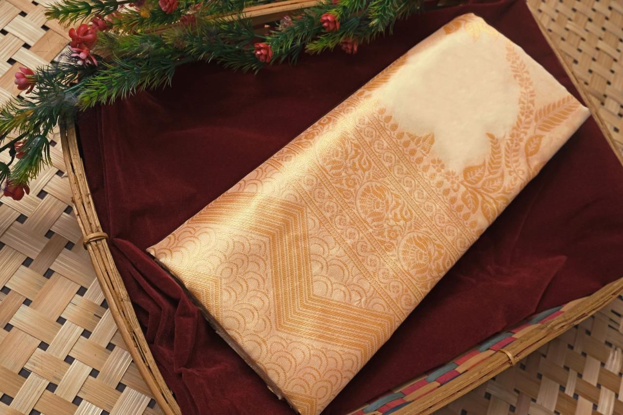 Lichi Silk Jacquard Saree for Festive Elegance - Posyfish.in