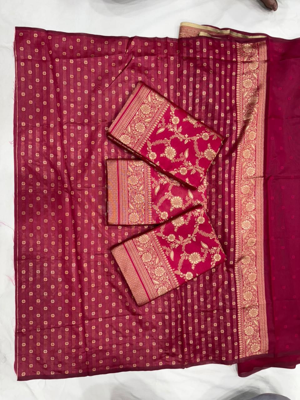 Soft Lichi Silk Saree with Zari Work Collection - Posyfish.in