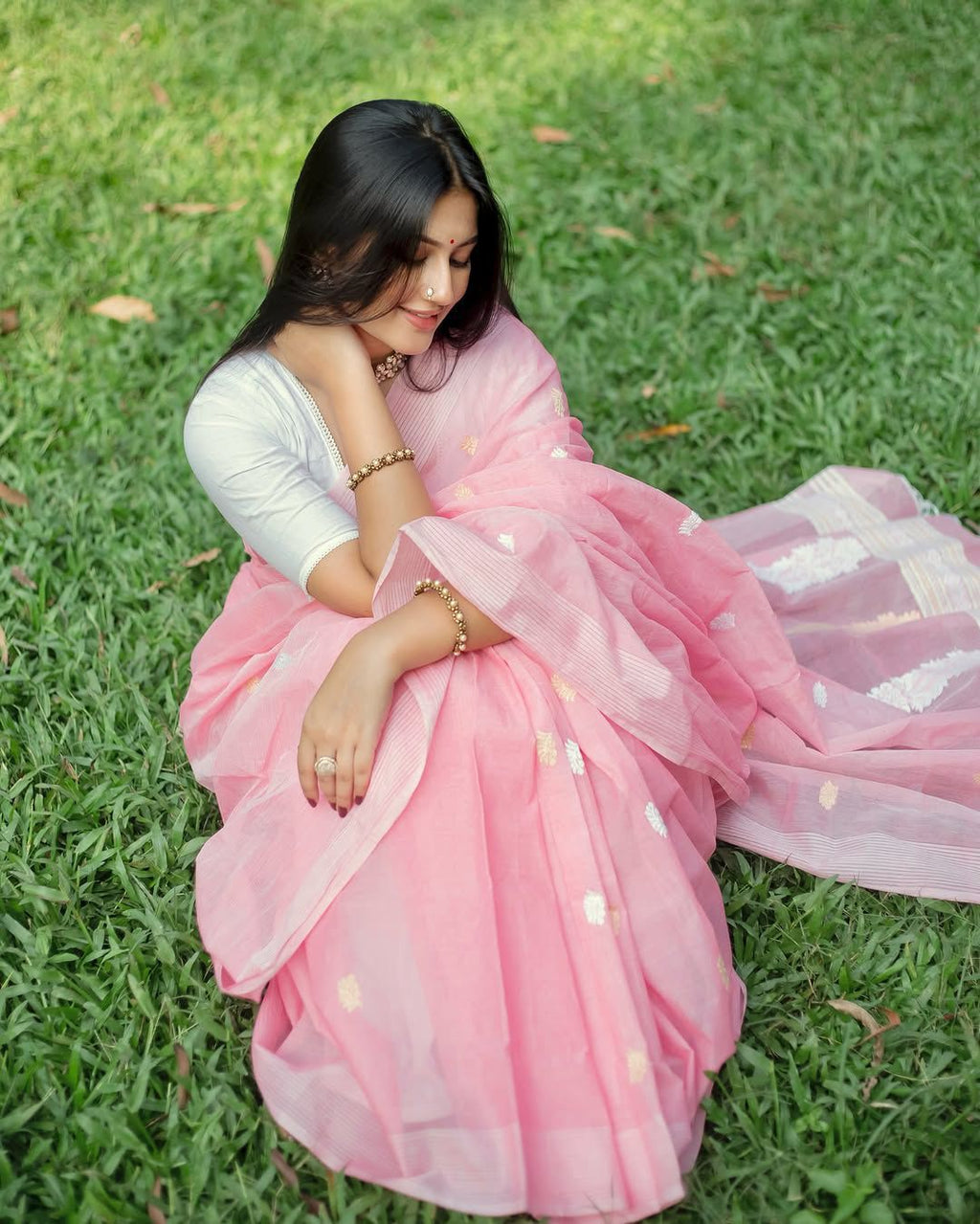 Soft Linen Slab Jacqurd Weaving Saree Collection