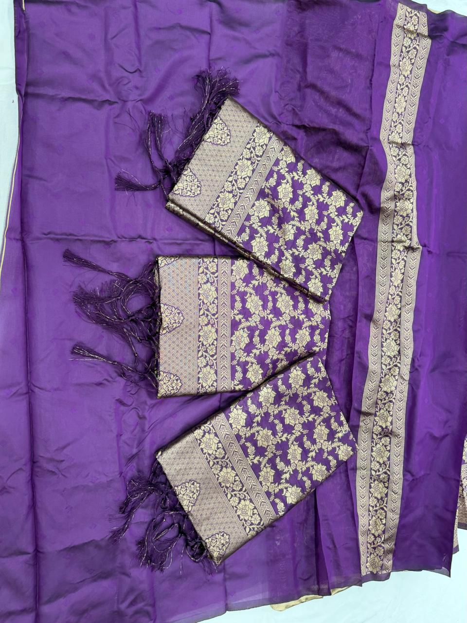 Soft Lichi Silk Saree Collection with Elegant Jacquard Work - Posyfish.in